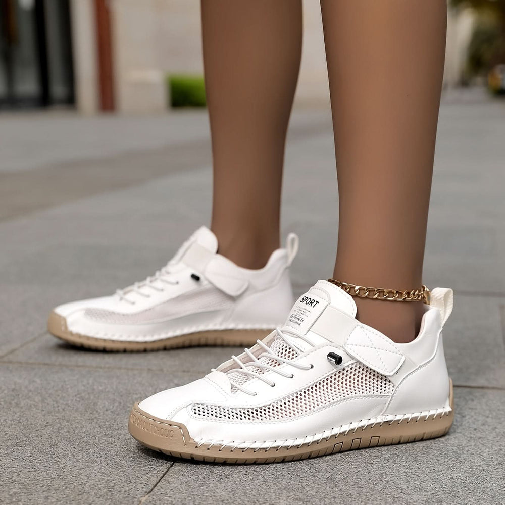 Nina - Women's Lightweight Walking Sneakers