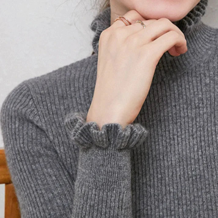 Roswitha - Women's Fitted Ribbed Turtleneck Sweater