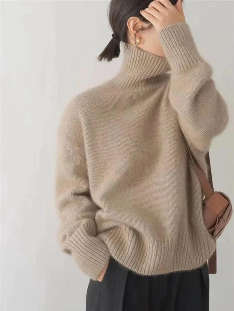 Roxanne - Women's Oversized Knit Turtleneck Sweater