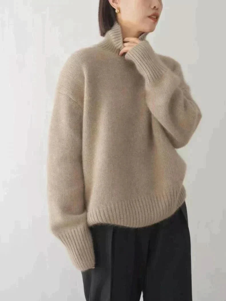 Roxanne - Women's Oversized Knit Turtleneck Sweater
